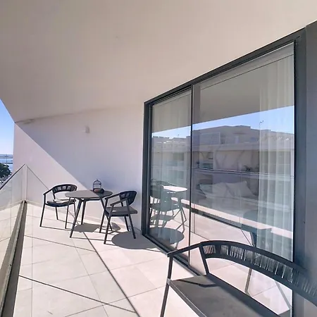 Luxurious With Sea View, Pools, Fitness Olhão