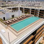 Luxurious With Sea View, Pools, Fitness