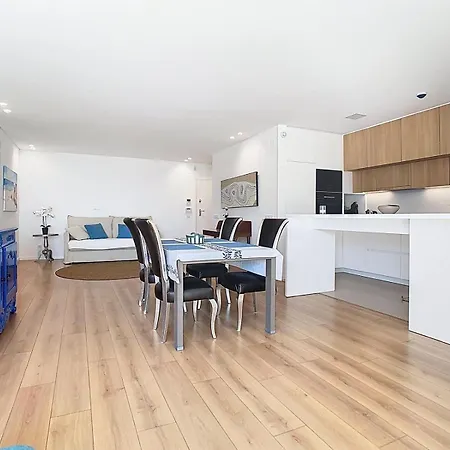 Luxurious With Sea View, Pools, Fitness Apartamento *