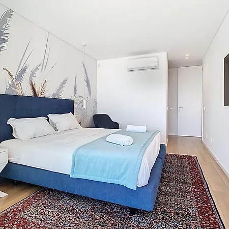 Luxurious With Sea View, Pools, Fitness Apartamento Olhão